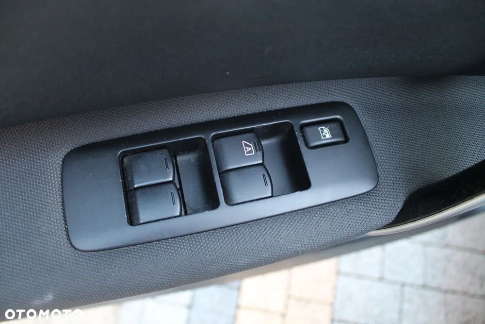 Nissan Qashqai 2.0 dCi Tekna - 16