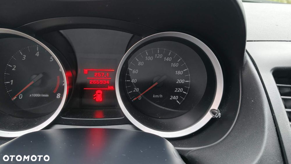 Mitsubishi Lancer - 3