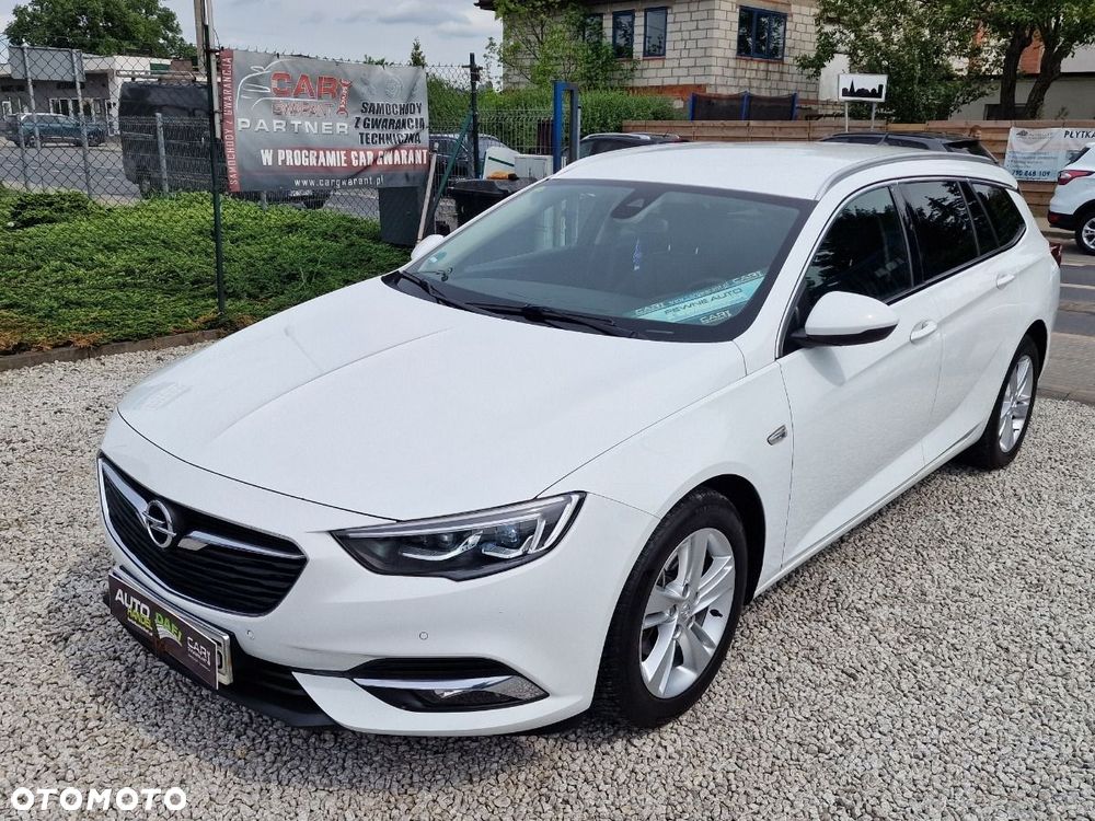Opel Insignia - 31