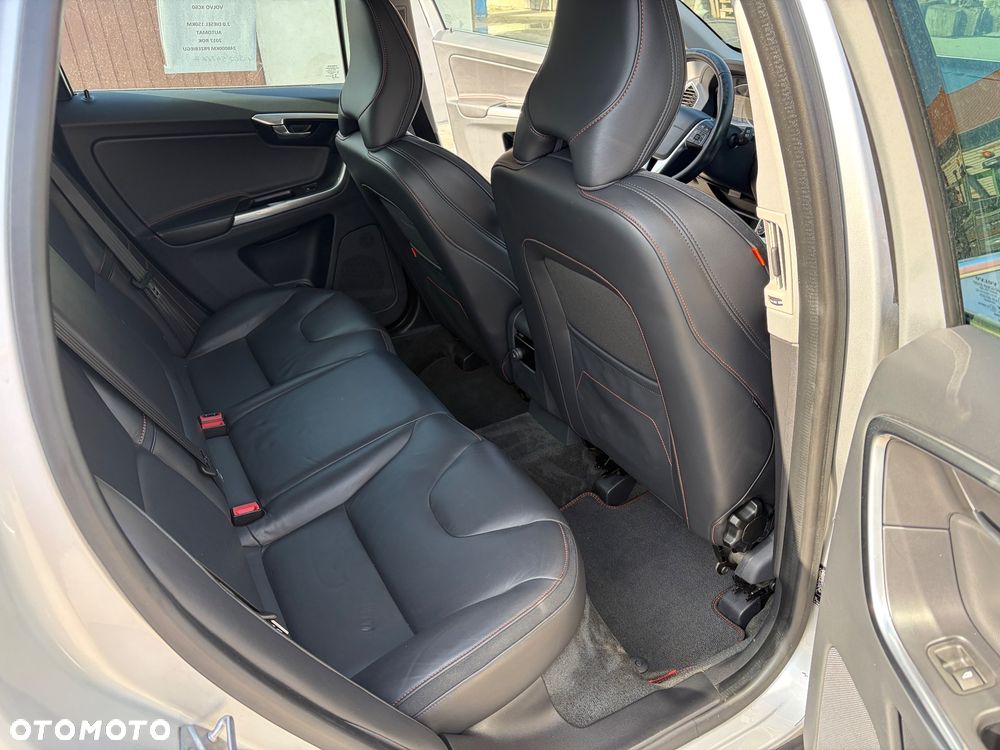 Volvo XC 60 - 13