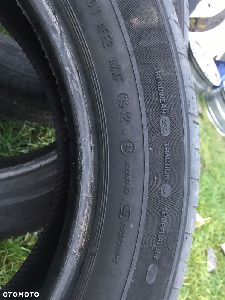 CONTINENTAL Premium Contact 2 215/55R18 2szt - 2