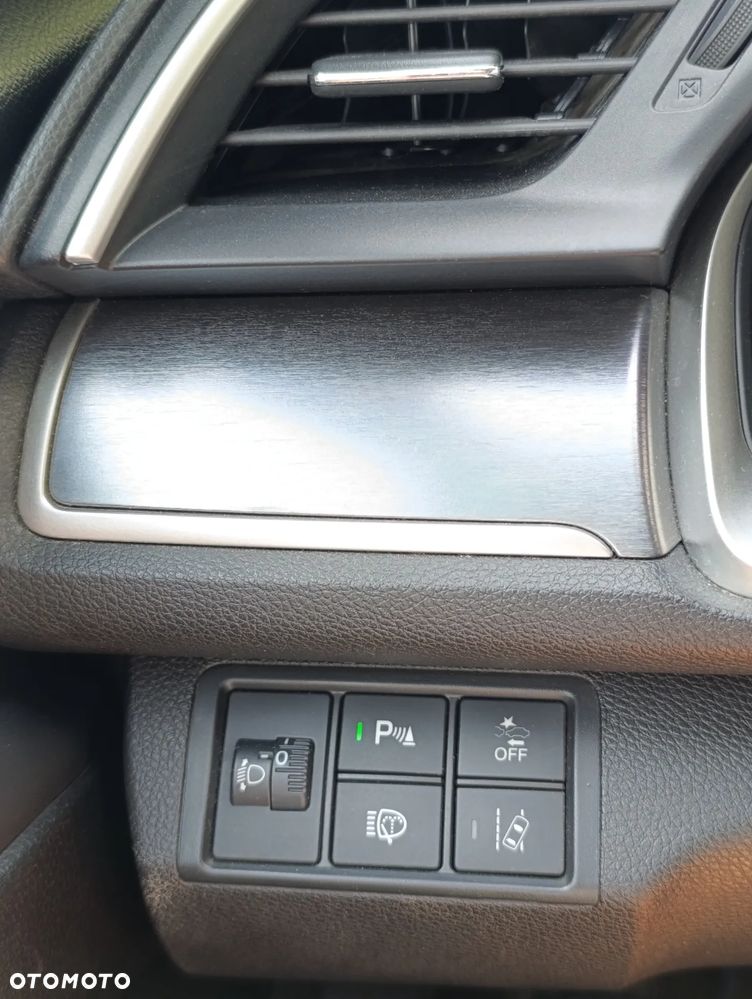 Honda Civic 1.5 T Prestige (Navi) - 14