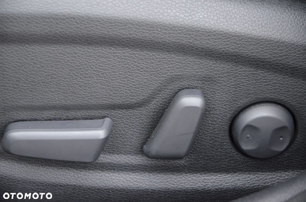 Kia XCeed 1.5 T-GDI OPF PLATINUM EDITION - 18