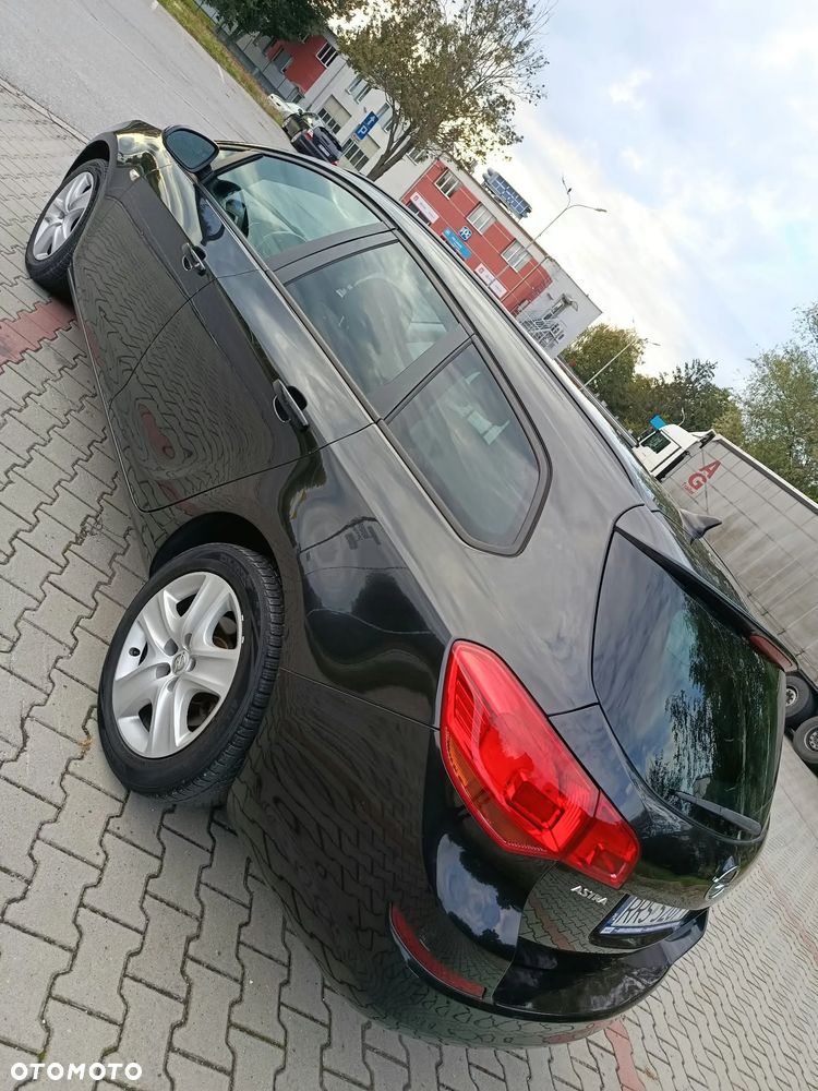 Opel Astra 1.7 CDTI - 21