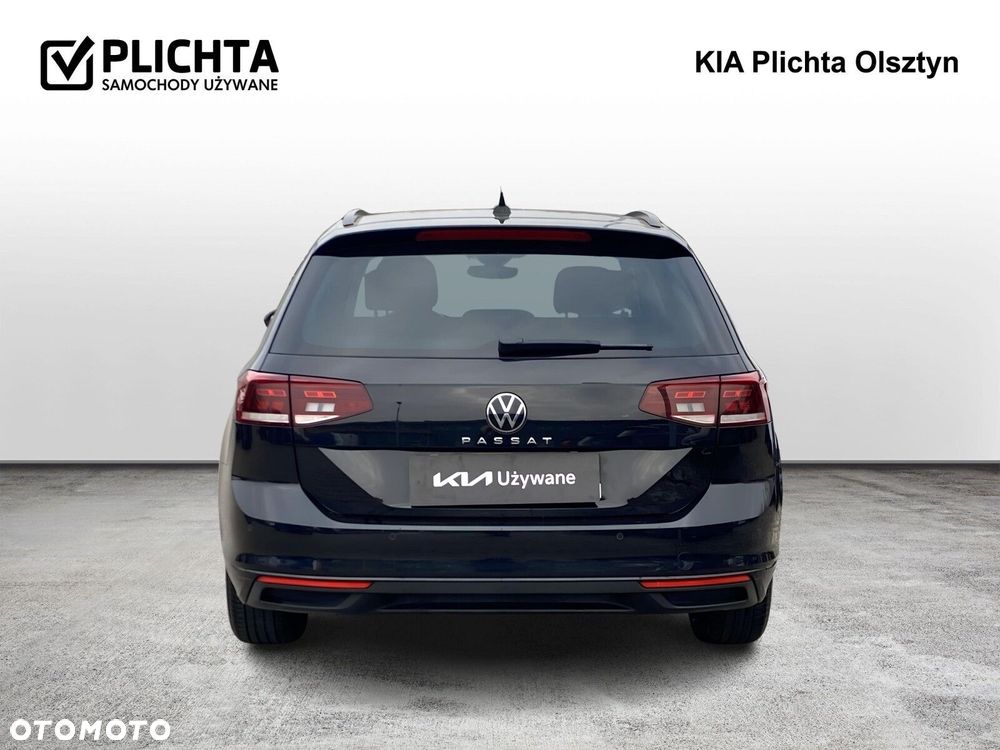 Volkswagen Passat - 4