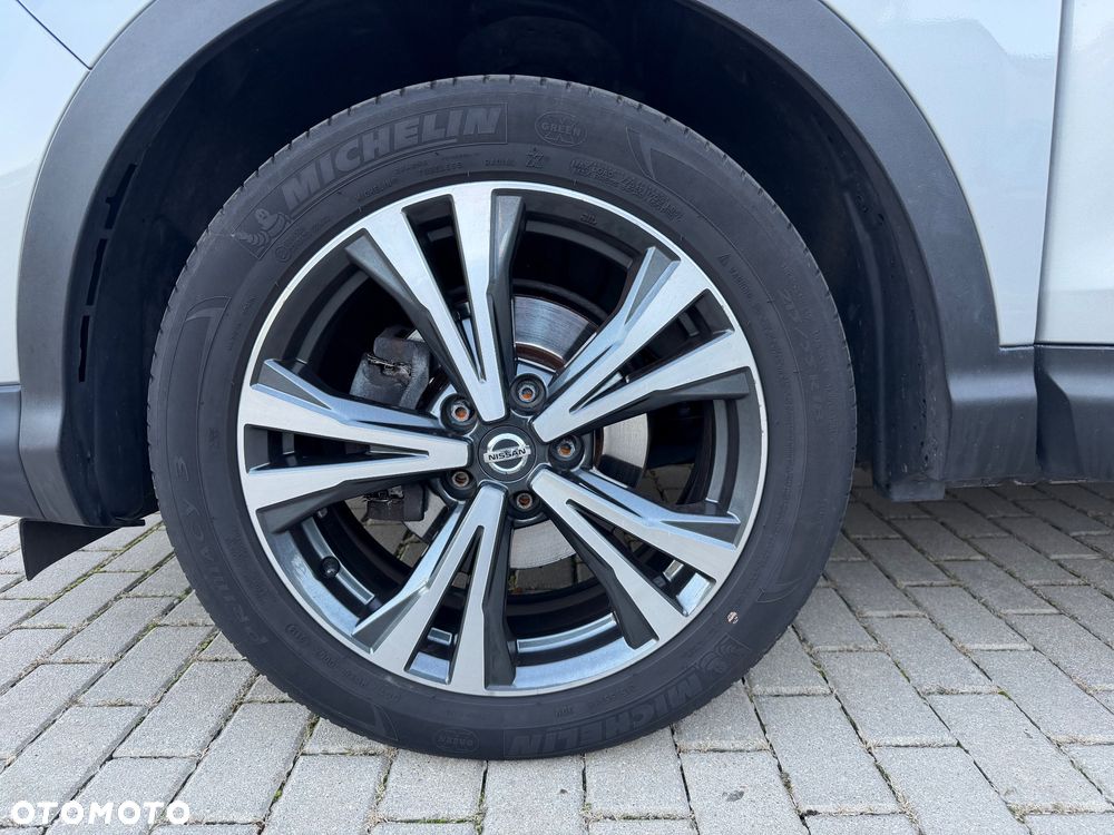 Nissan Qashqai 1.2 DIG-T Tekna Xtronic - 40