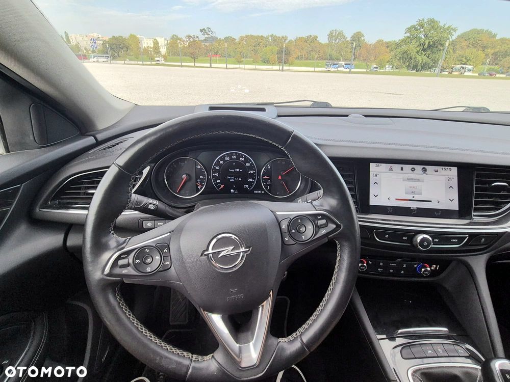 Opel Insignia 1.5 T Exclusive S&S - 15