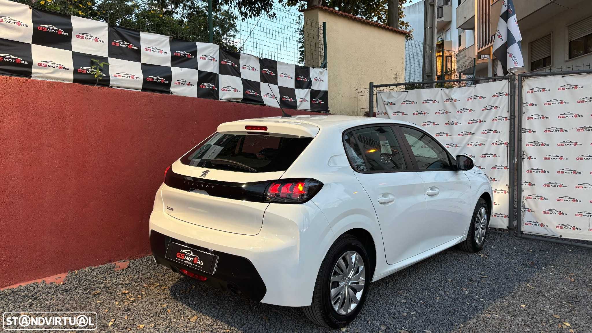 Peugeot 208 1.2 PureTech Active - 6