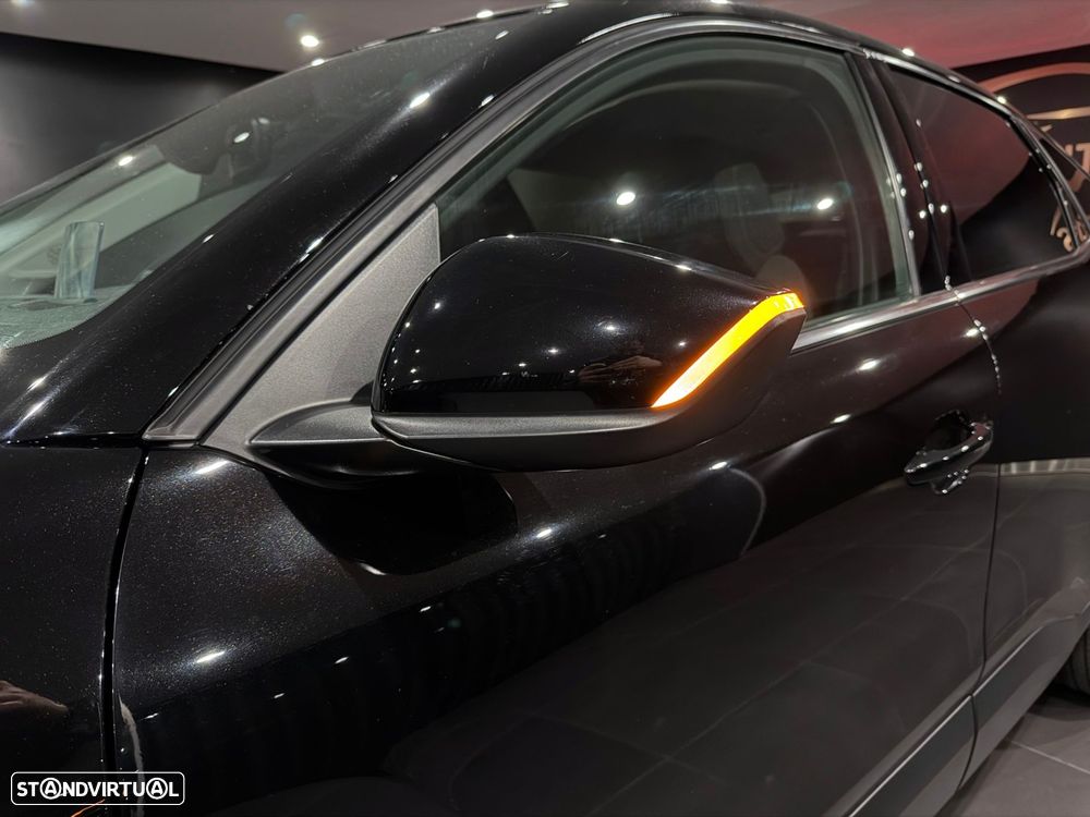 Citroën C4 PureTech 130 Stop&Start EAT8 SHINE - 39