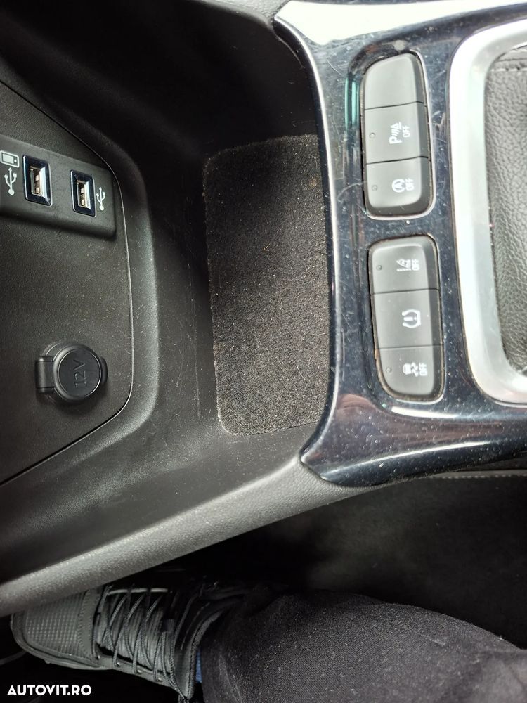 Opel Crossland 1.2 Edition - 24