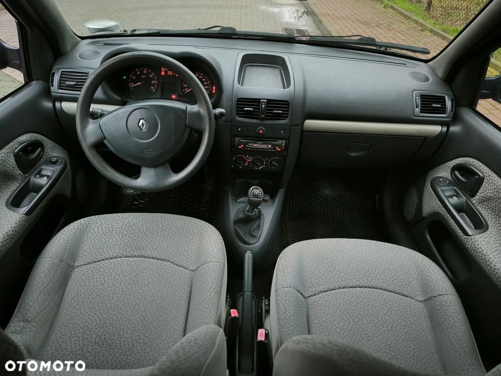 Renault Clio - 5