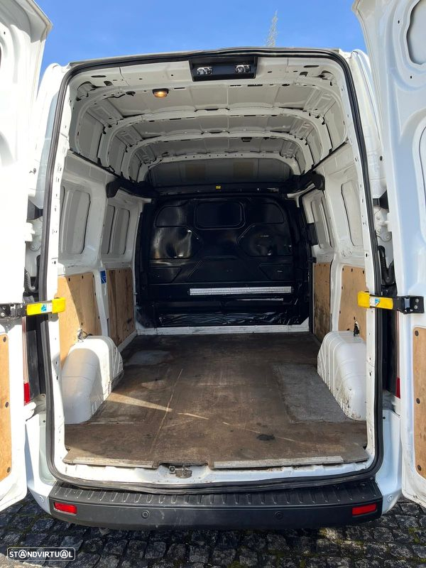 Ford Transit - 10