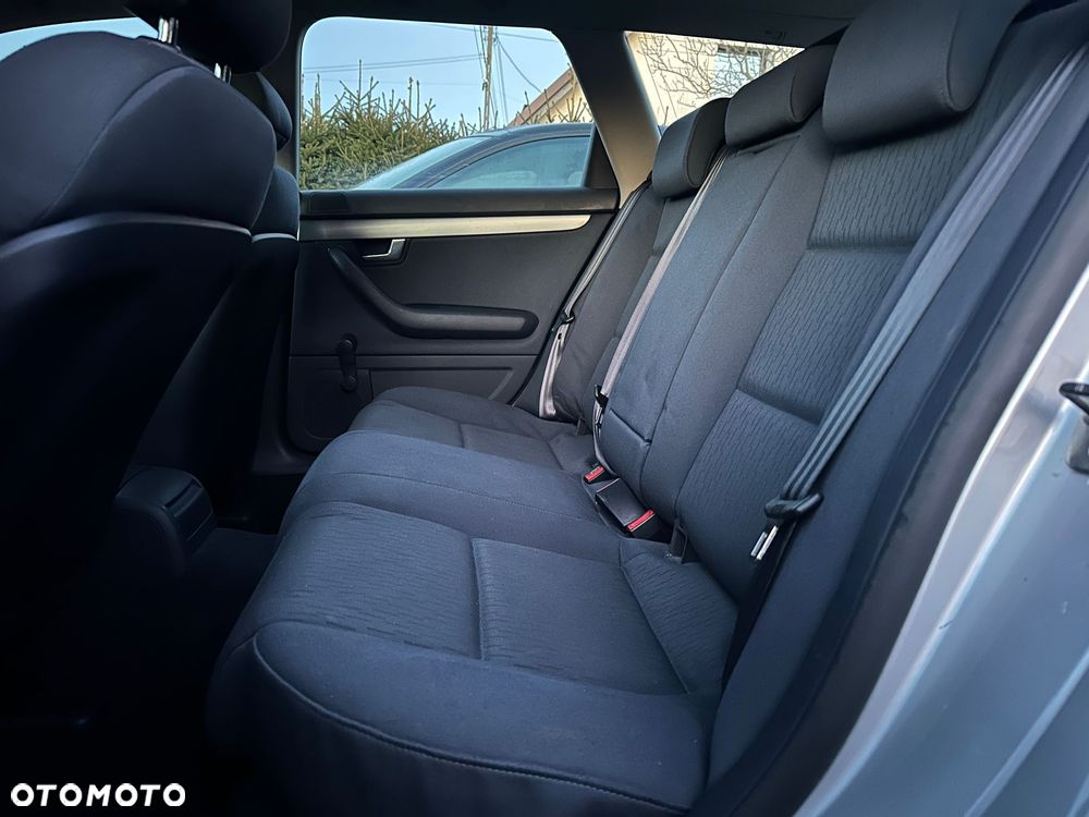 Audi A4 Avant - 23