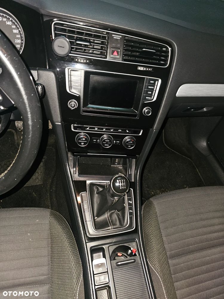 Volkswagen Golf 2.0 BlueTDI Cup - 14