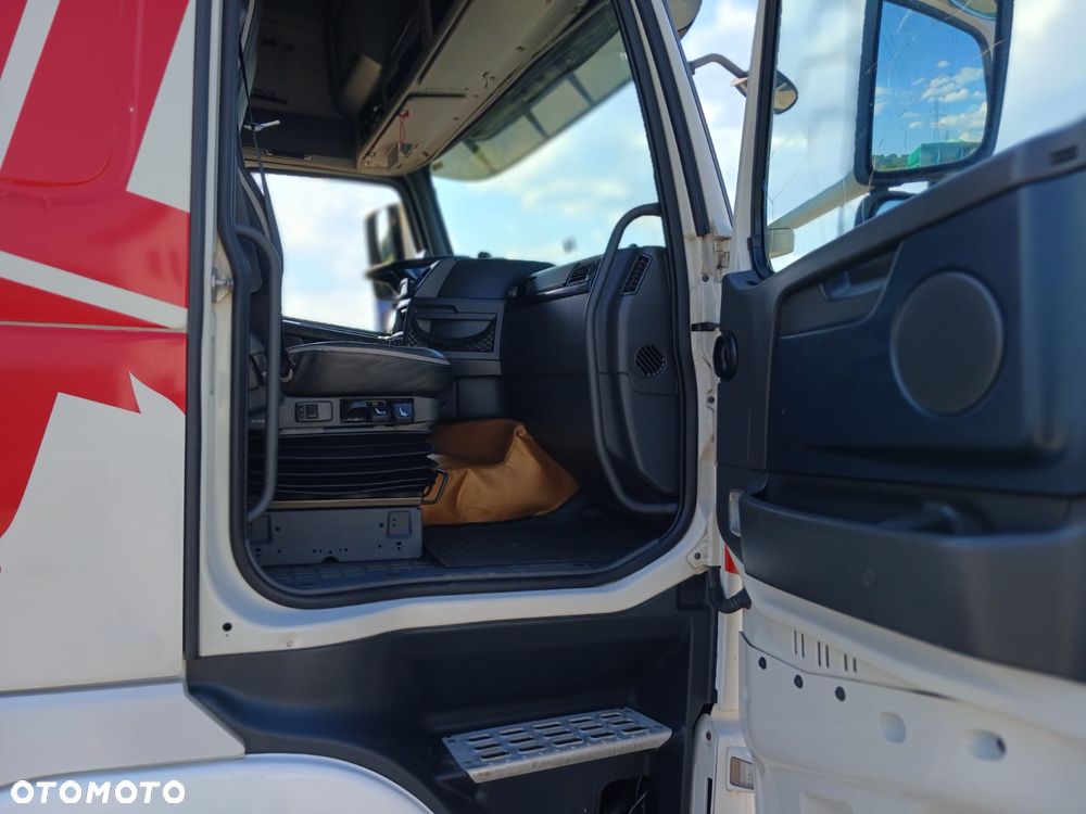 Volvo FH540 8X2 - 12