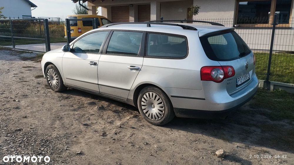 Volkswagen Passat - 2