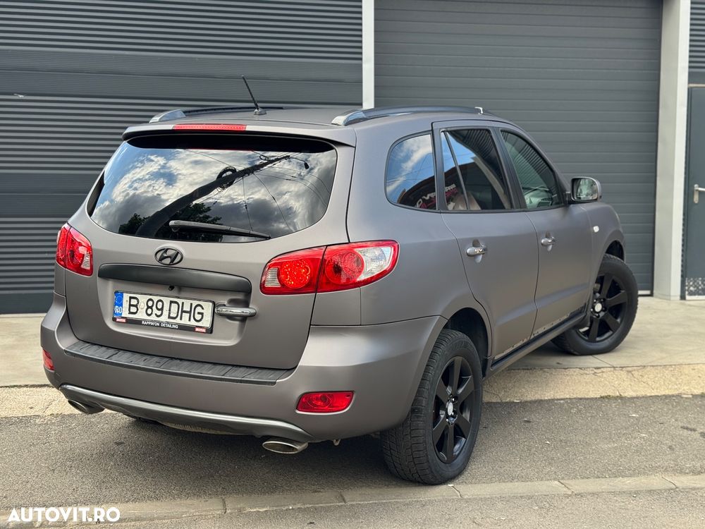 Hyundai Santa Fe 2.7 V6 GLS 5 SEATS AT 4WD - 4