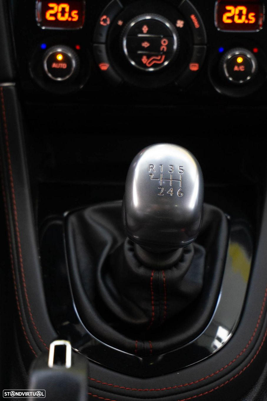 Peugeot RCZ 1.6 THP R - 15