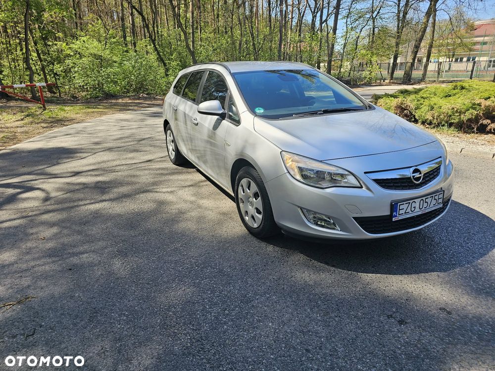 Opel Astra - 2