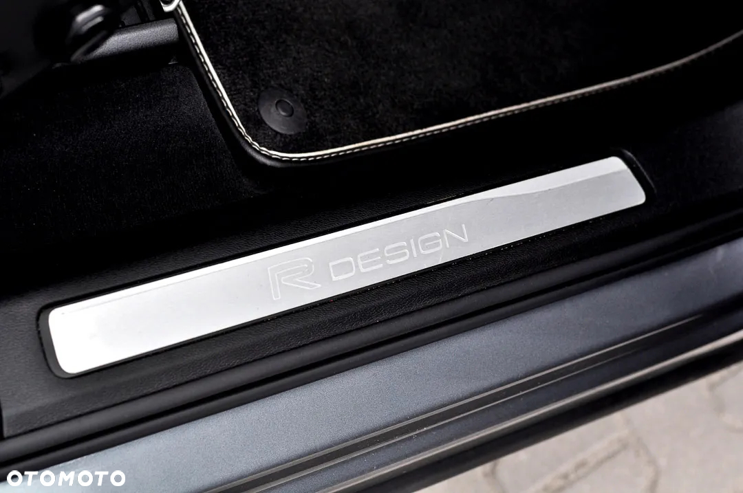 Volvo XC 60 T8 Twin Engine AWD Geartronic Polestar Engineered - 25