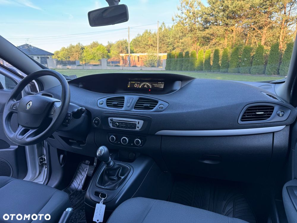 Renault Scenic 1.6 16V Authentique - 32