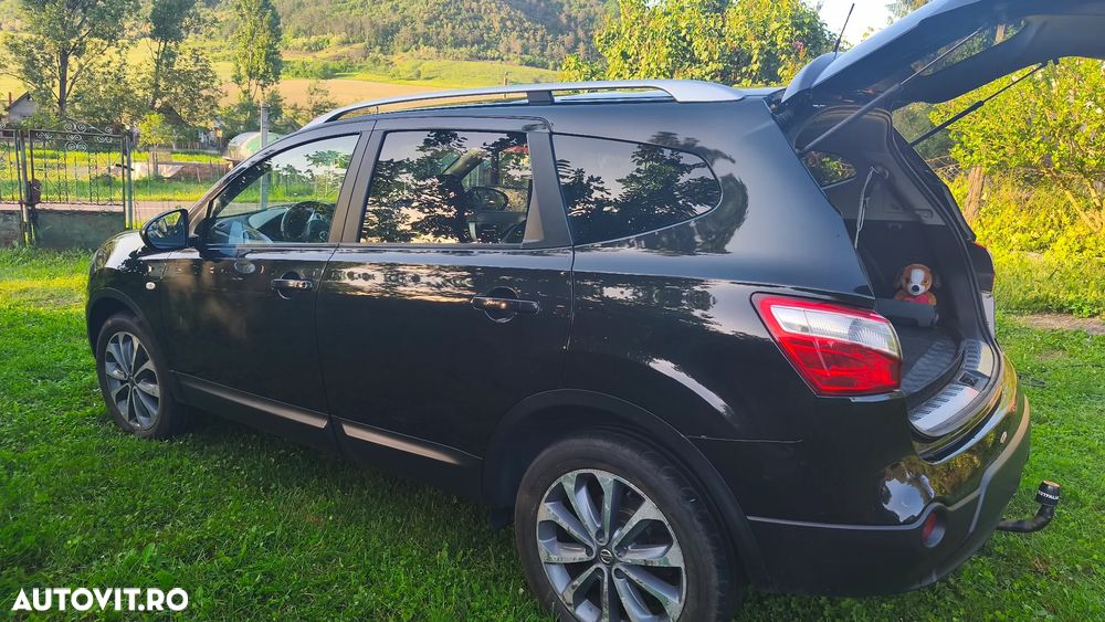 Nissan Qashqai+2 - 22