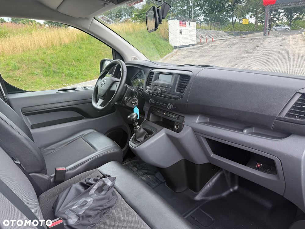 Opel VIVARO - 9