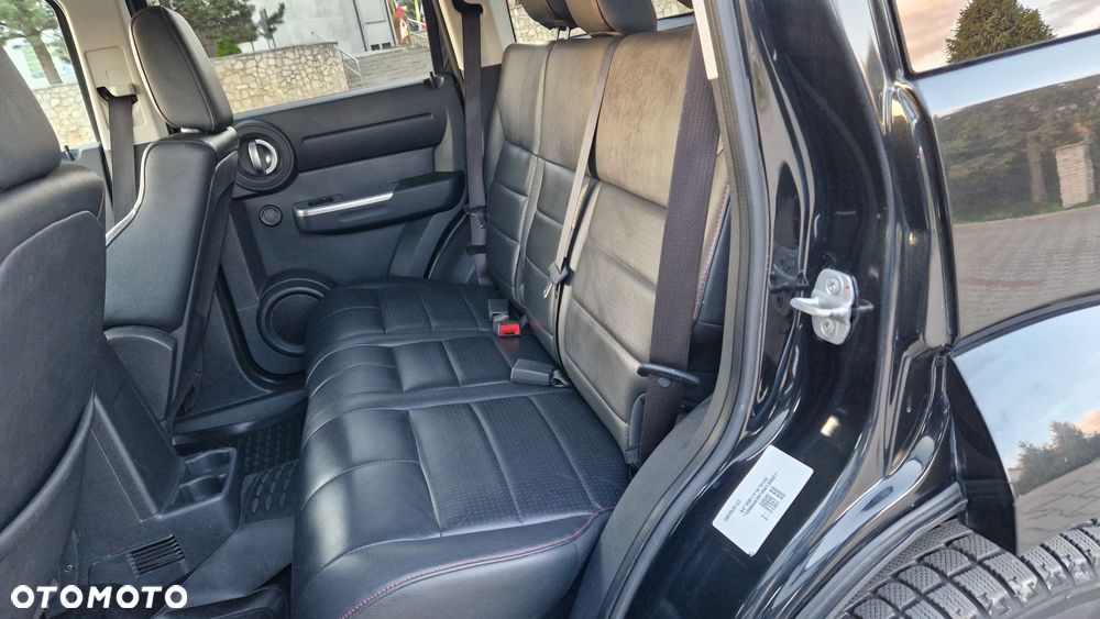 Dodge Nitro 2.8 CRD DPF Automatik R/T - 25