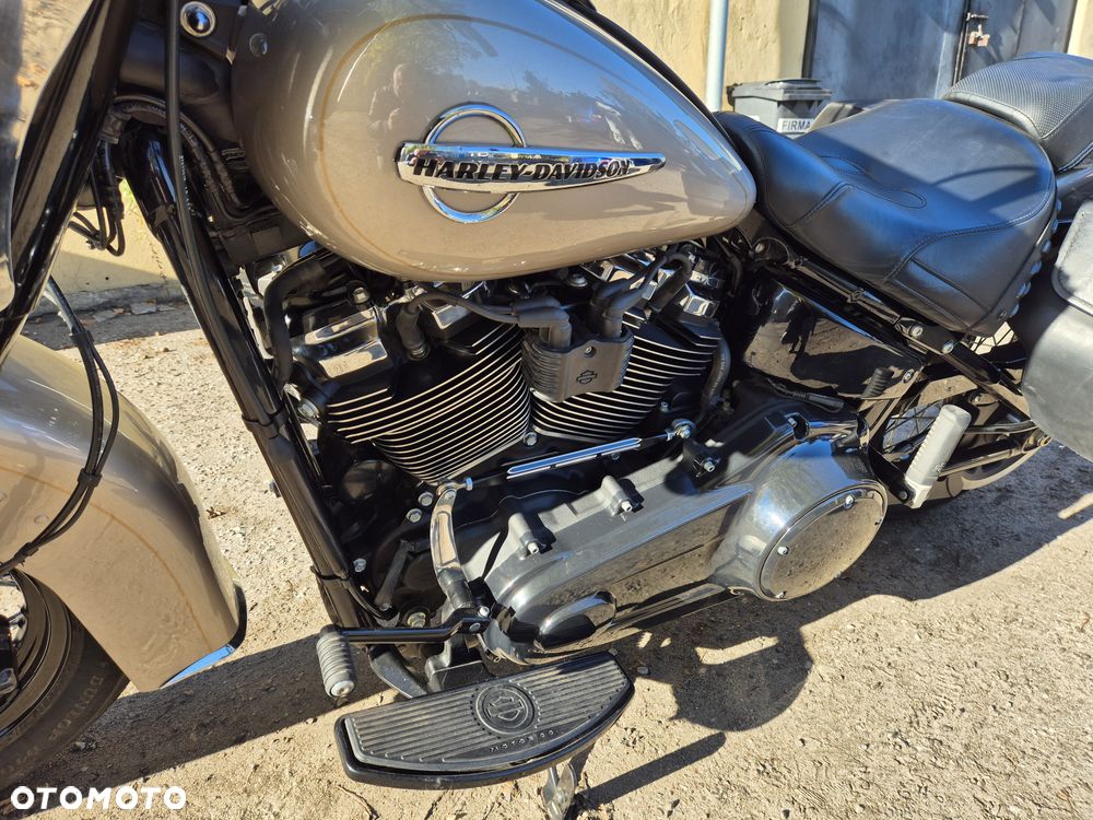Harley-Davidson Softail Heritage Classic - 6