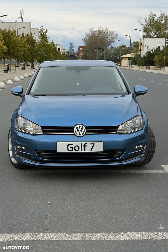 Volkswagen Golf 1.6 TDI DPF BMT DSG Comfortline - 3