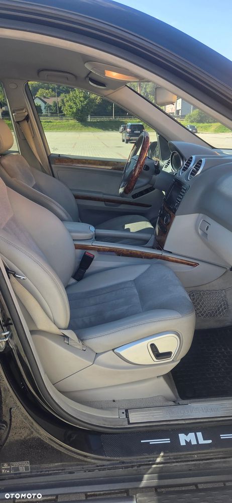 Mercedes-Benz ML 320 CDI 4-Matic - 12