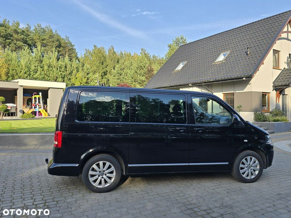 Volkswagen Multivan - 11