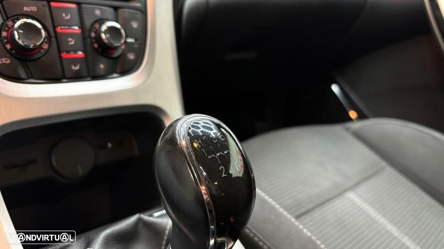 Opel Astra GTC 1.7 CDTi Black OPC Line S/S - 7