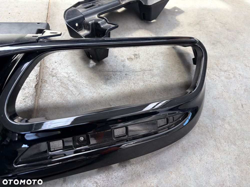 Zestaw dyfuzora S63 AMG Coupe Facelift C217 / A217 Oryginalny Mercedes AMG a2178851101 - 8
