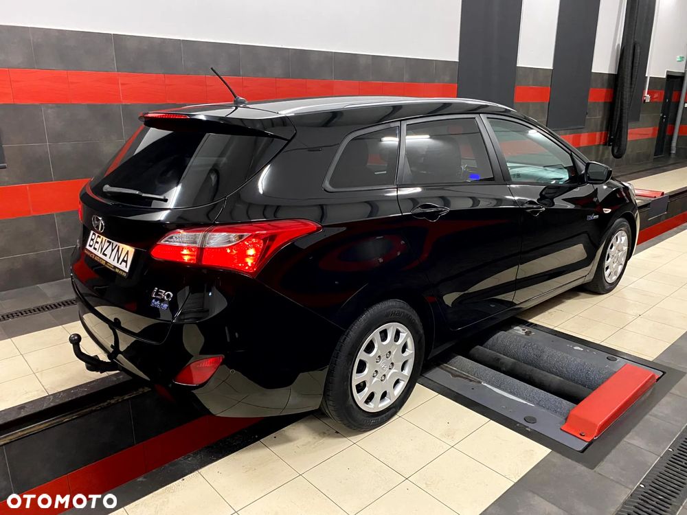 Hyundai i30 1.6 GDI BlueDrive Premium - 8