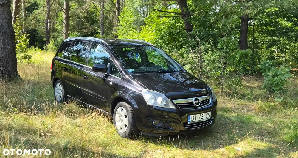 Opel Zafira - 1