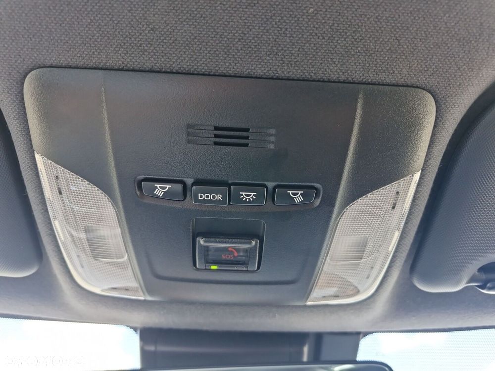 Toyota Corolla 1.8 Hybrid Comfort - 26