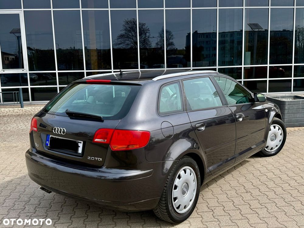 Audi A3 Sportback 2.0 TDI Ambiente - 14