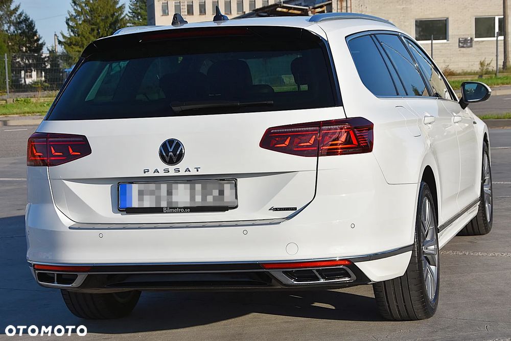 Volkswagen Passat 2.0 TDI 4Mot Elegance DSG - 3