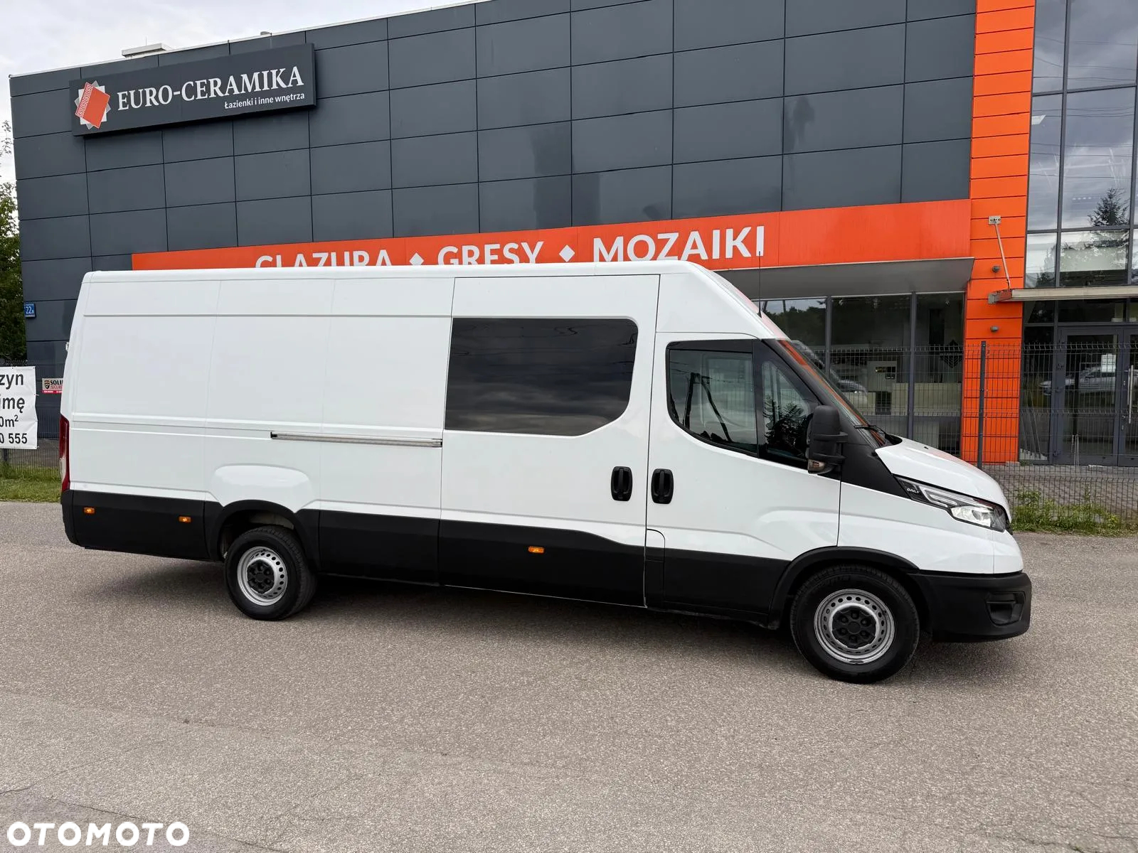 Iveco Daily 35S18, 3.0 180KM, L4H2, Brygadówka 7os., HiMatic, Niski przebieg - 15