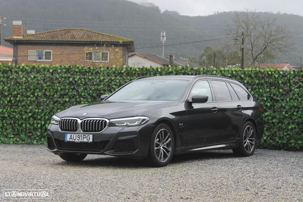 BMW 530 e Pack Desportivo M - 6