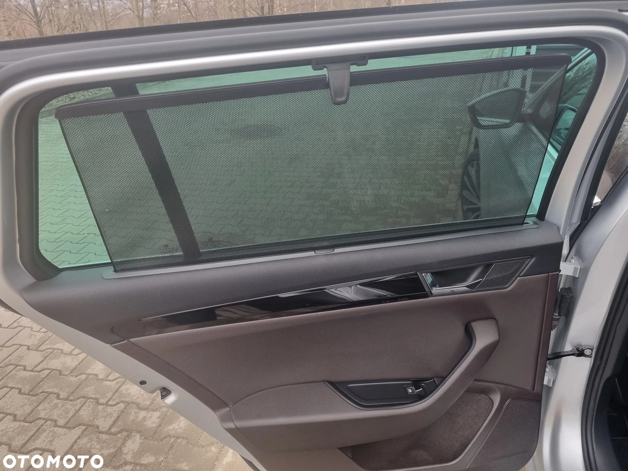 Skoda Superb 2.0 TDI 4x4 DSG L&K - 12