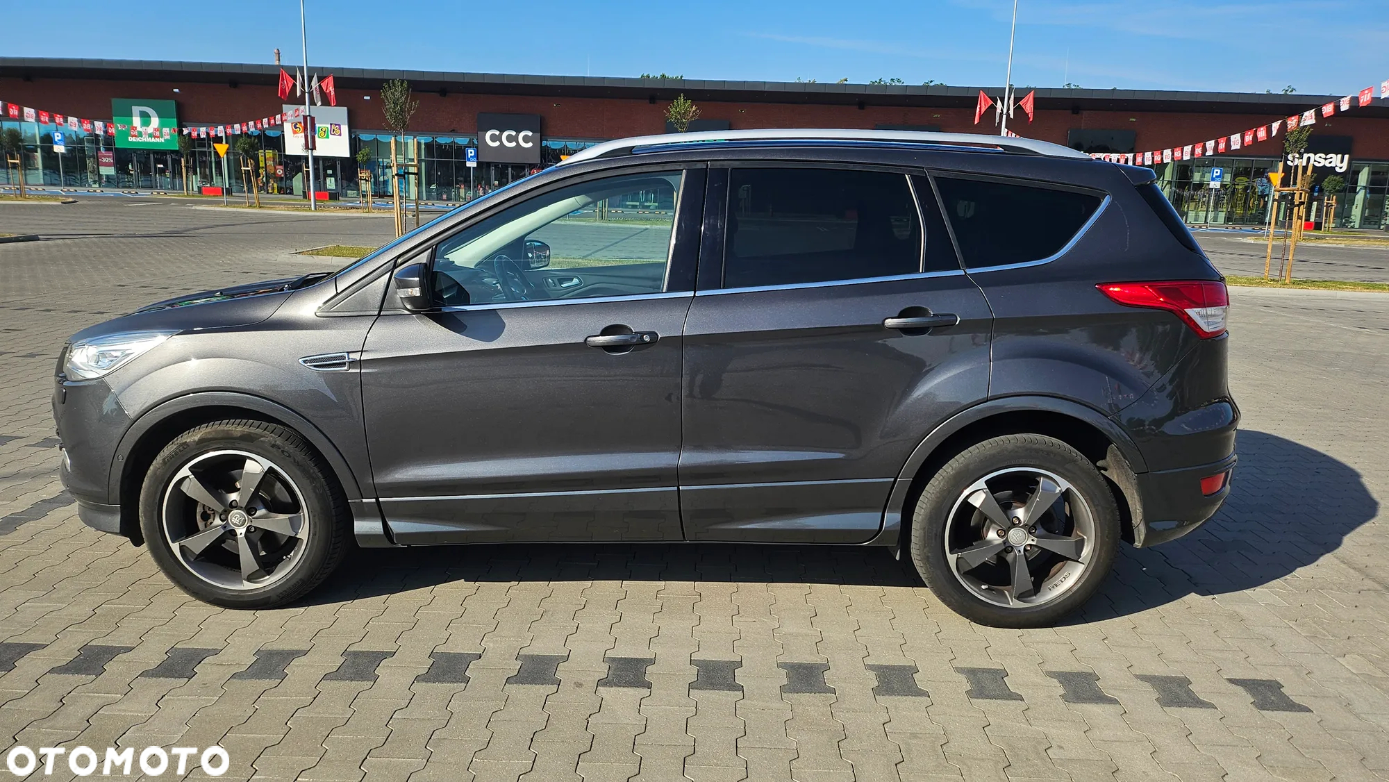 Ford Kuga 1.5 EcoBoost 4WD Titanium Plus - 6