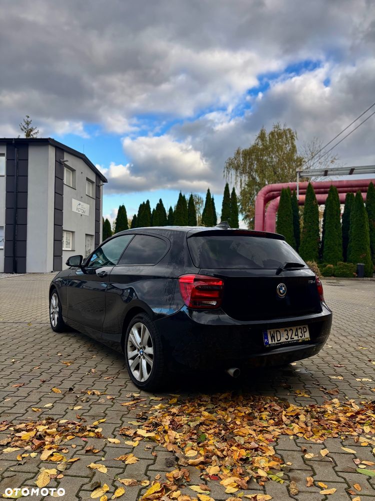 BMW Seria 1 116d - 4