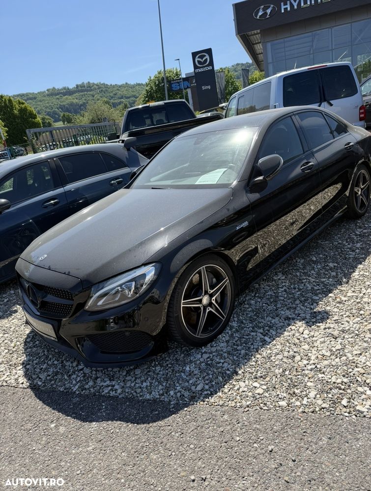 Mercedes-Benz C - 4
