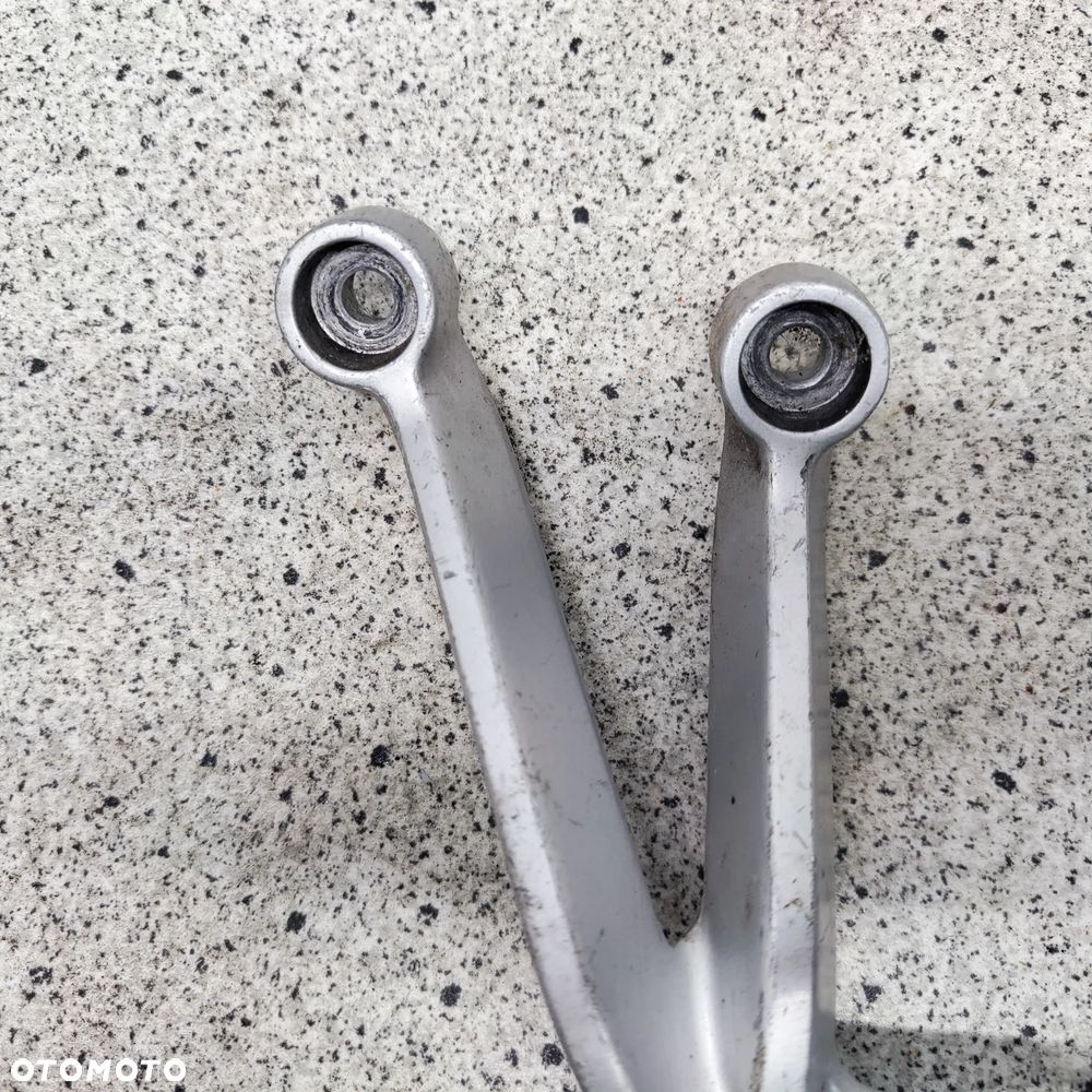 Set lewy tył, podnóżek pasażera Suzuki GSX-R 1000 GSXR 1000 - 3