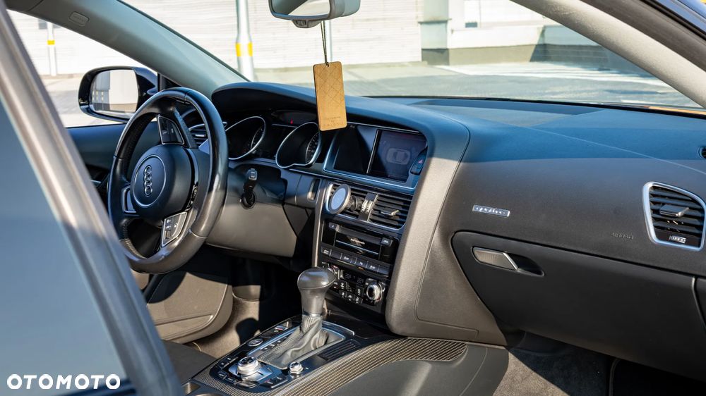 Audi A5 Coupé 3.0 TDI DPF quattro S tronic - 12