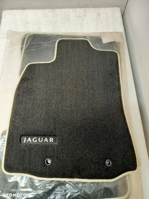 Jaguar XJ X351 351 AW93 BW93 SWB dywanik wykladziny dywaniki NOWE OEM
