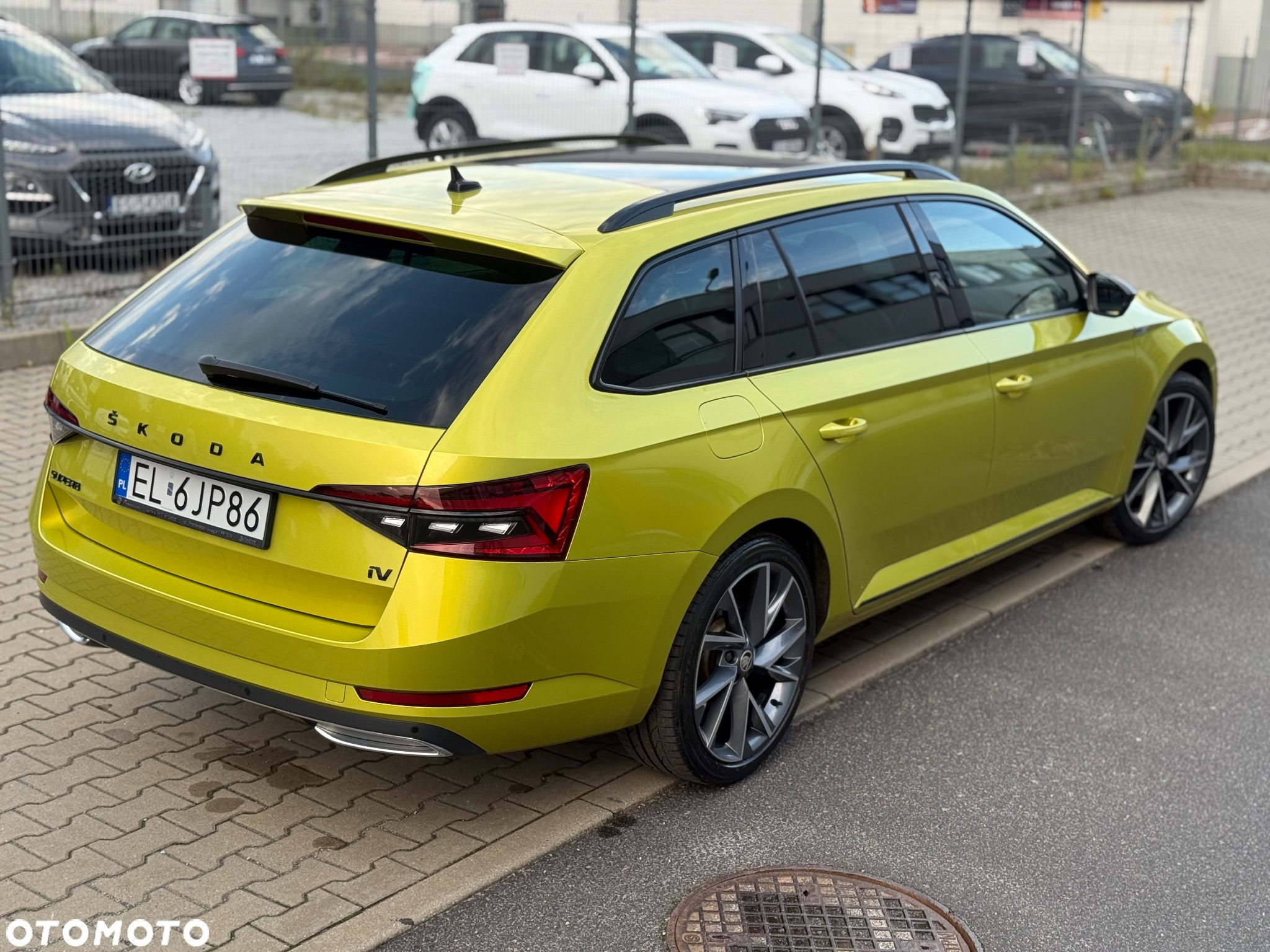 Skoda Superb 1.5 TSI iV DSG Sportline - 6