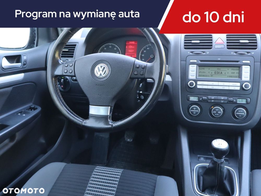 Volkswagen Golf - 9